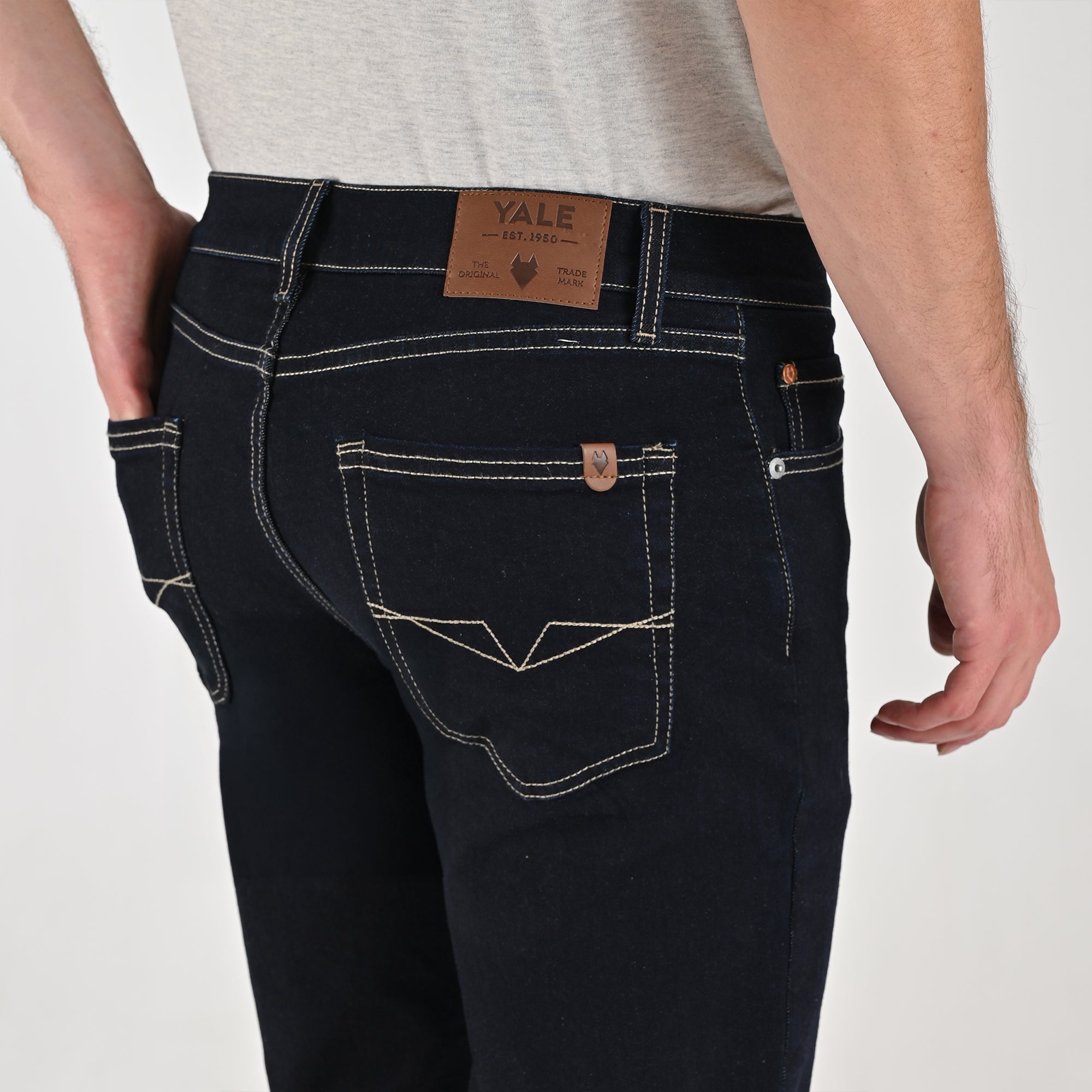 Jeans Yale Slim Fit 8269 Azul Marino