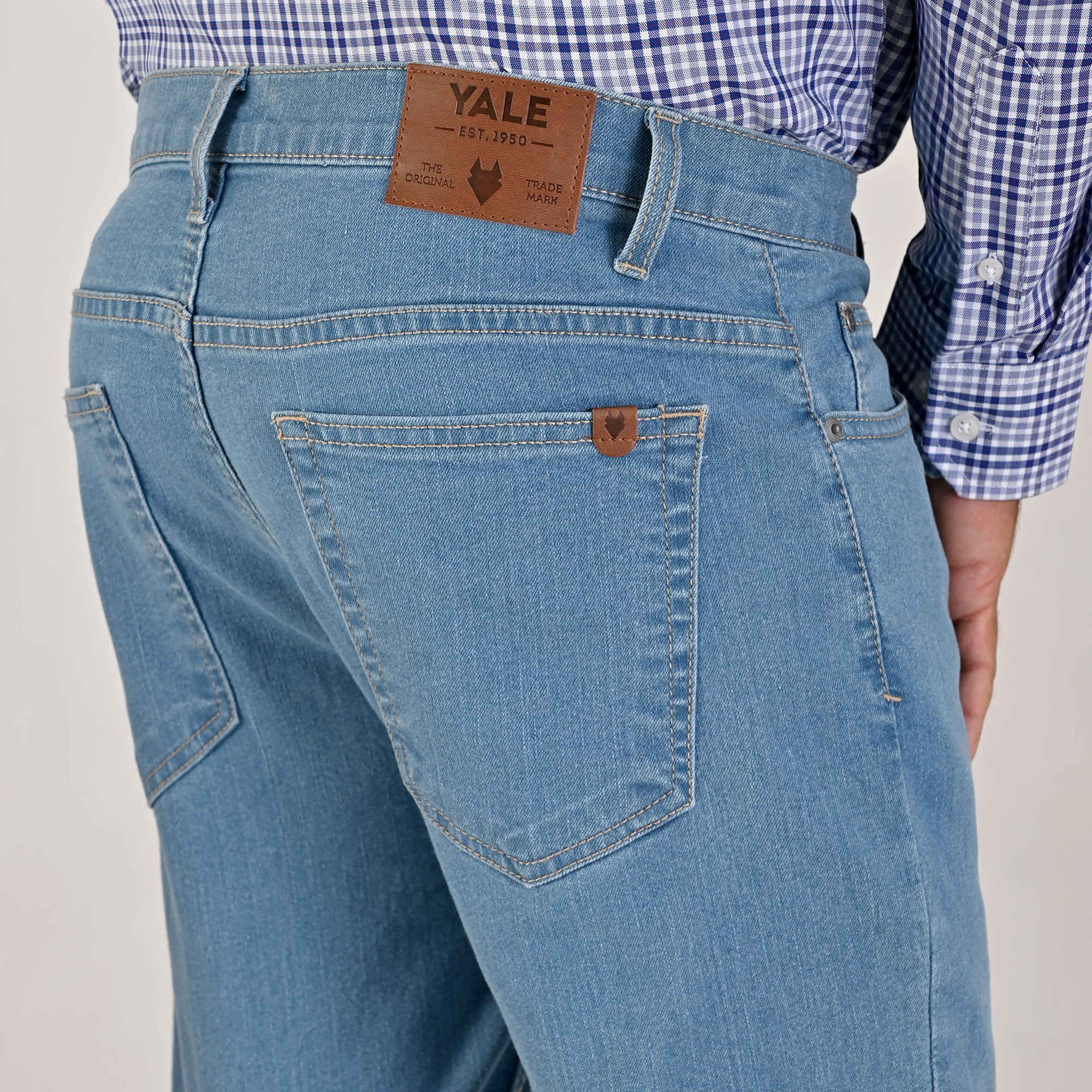 Pantalón de Mezclilla Yale Regular Fit A819 Azul Claro