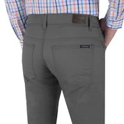 Pantalón Casual Yale Collection Slim Fit 0937 Gris Rata