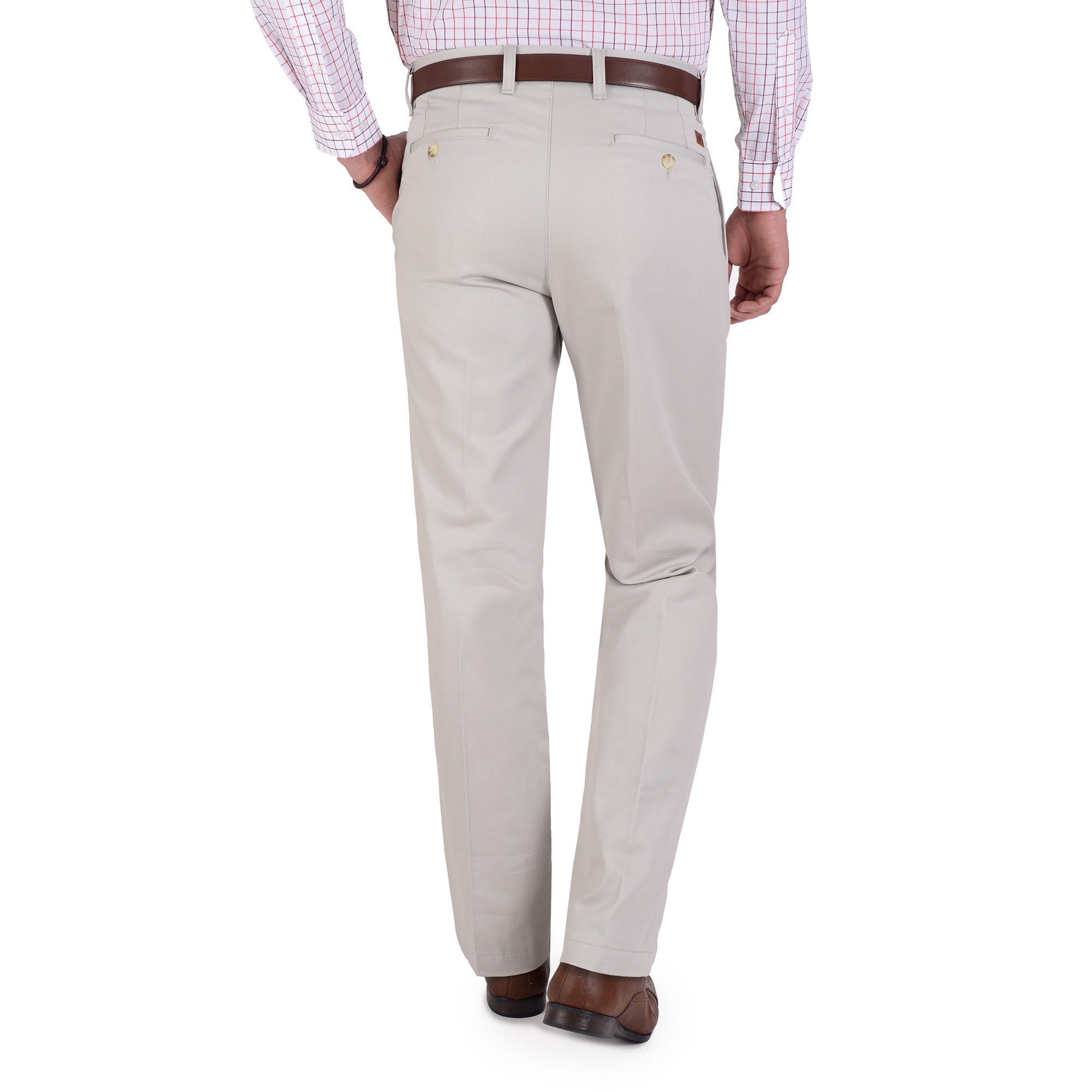 Pantalón Casual Yale Con Pinzas Regular Fit Nanotex 0726