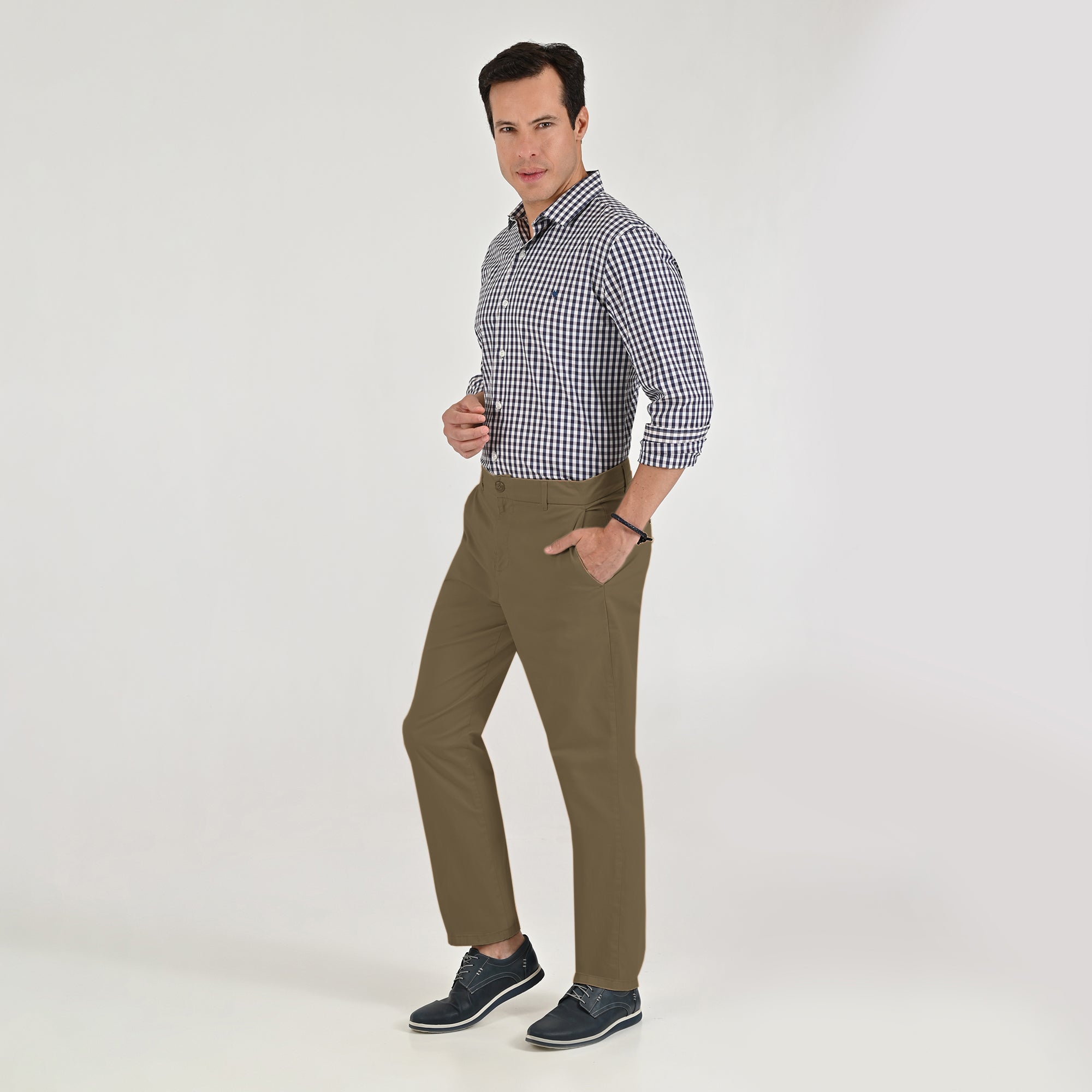 Pantalón Casual Yale Slim Fit 8244 Kaki Especial