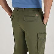 Pantalón cargo casual Yale Regular Fit 8008 Verde Olivo