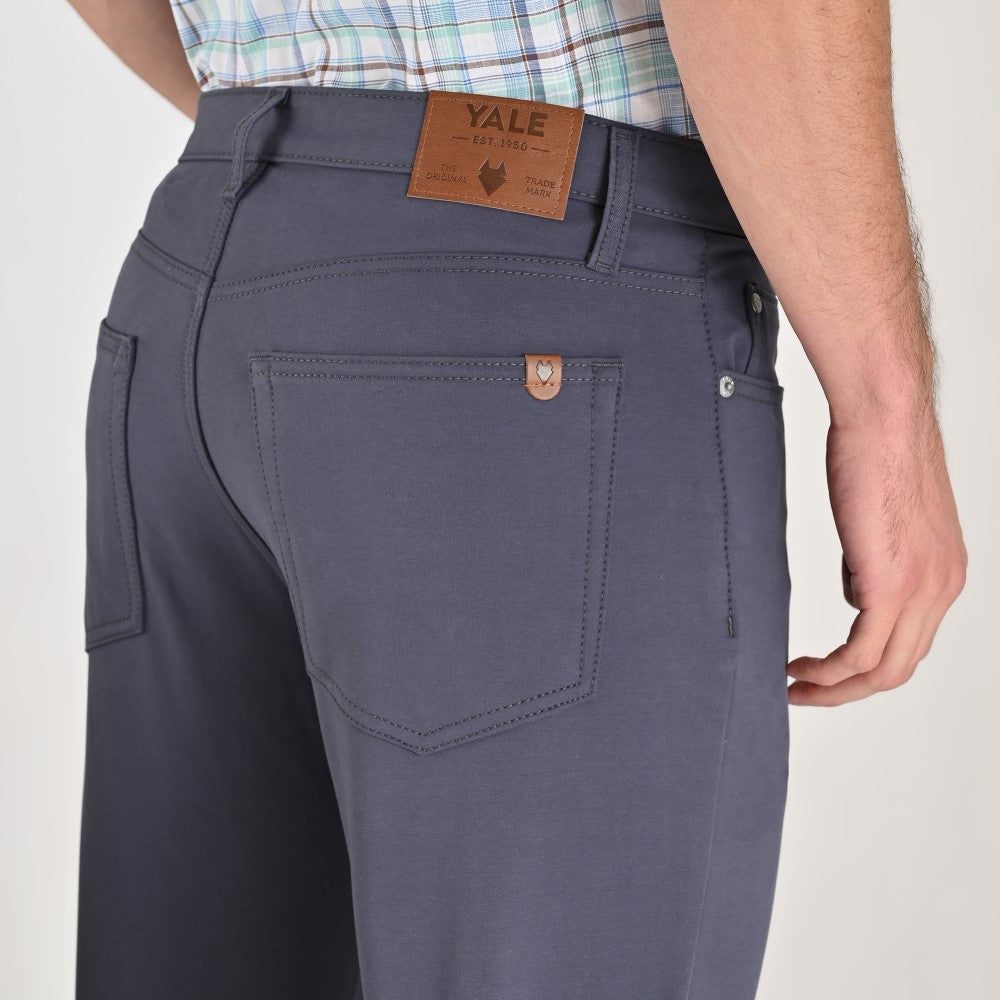 Pantalón casual Yale Regular Fit 5628 Gris