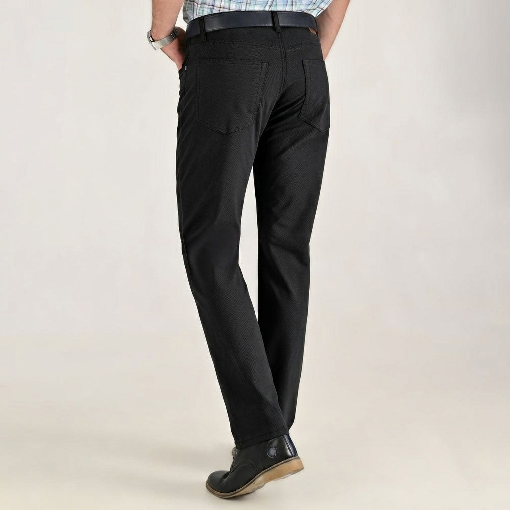 Pantalón casual Yale Regular Fit 5628 Negro