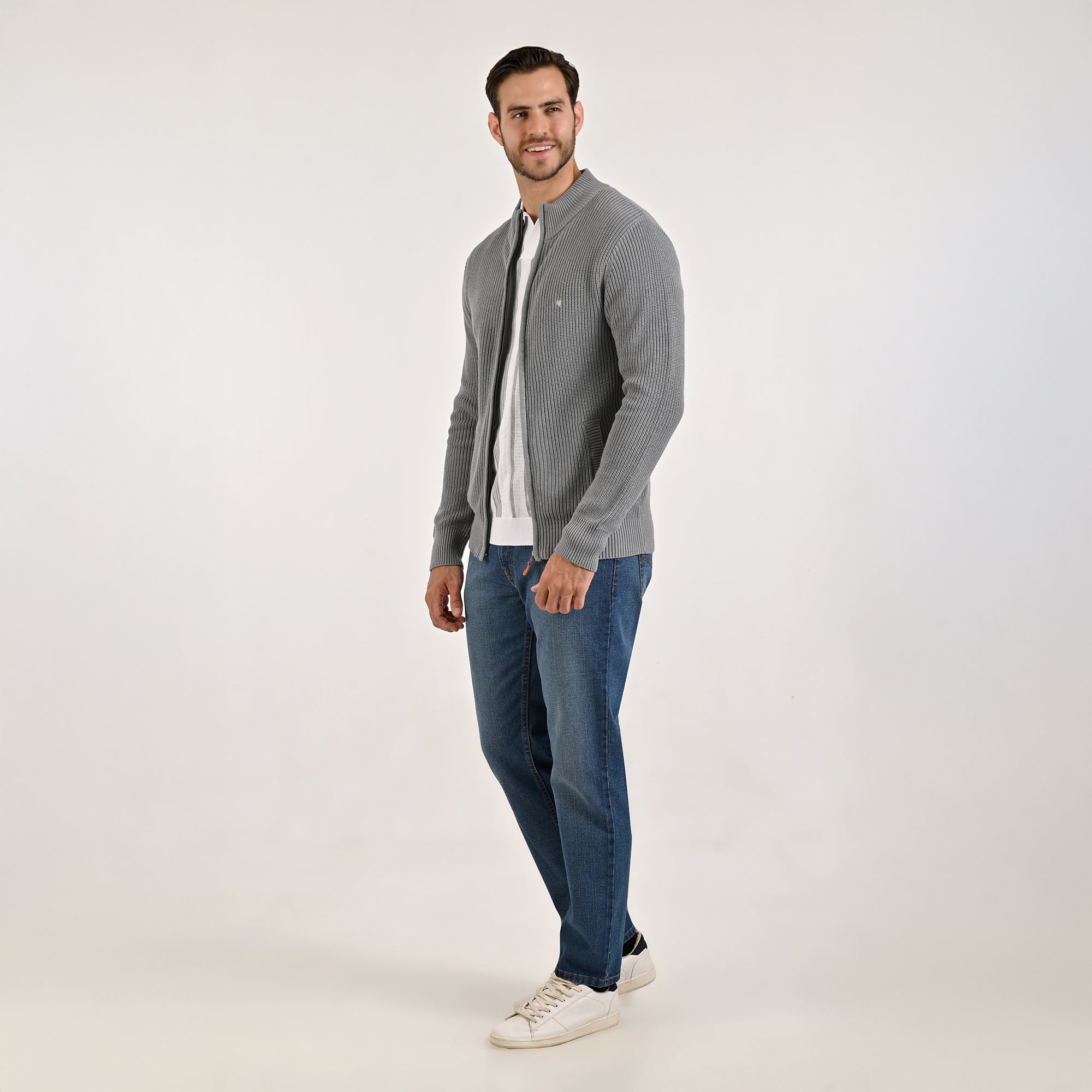 Sweater Yale Para Caballero Cuello Redondo Regular Fit 8100