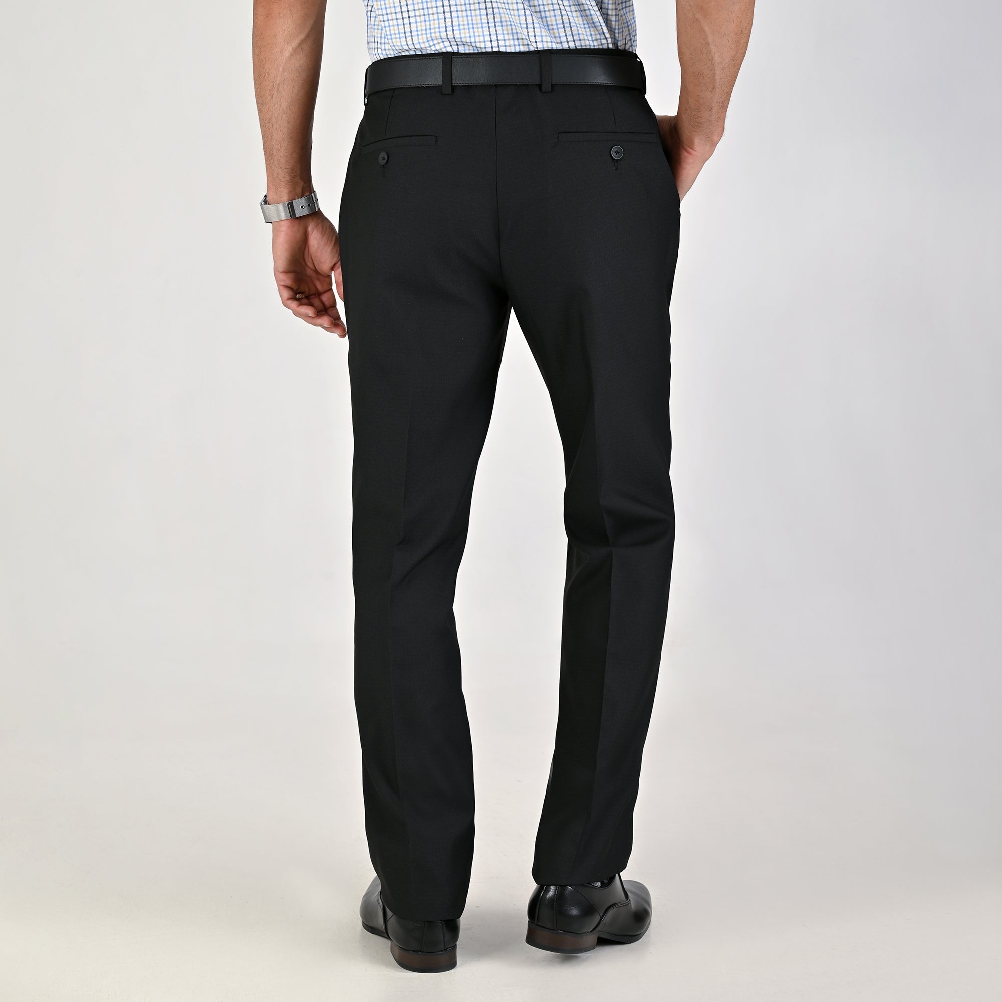 Pantalón de Vestir Yale Para Caballero Modern Sin Pinzas Slim Fit 4734 Negro
