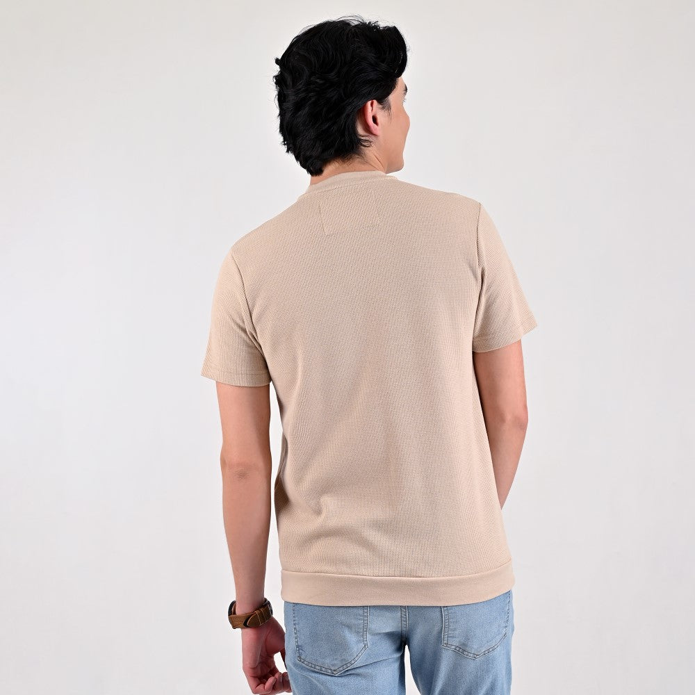 Playera Supply Slim Fit Cuello henley 6909 Beige
