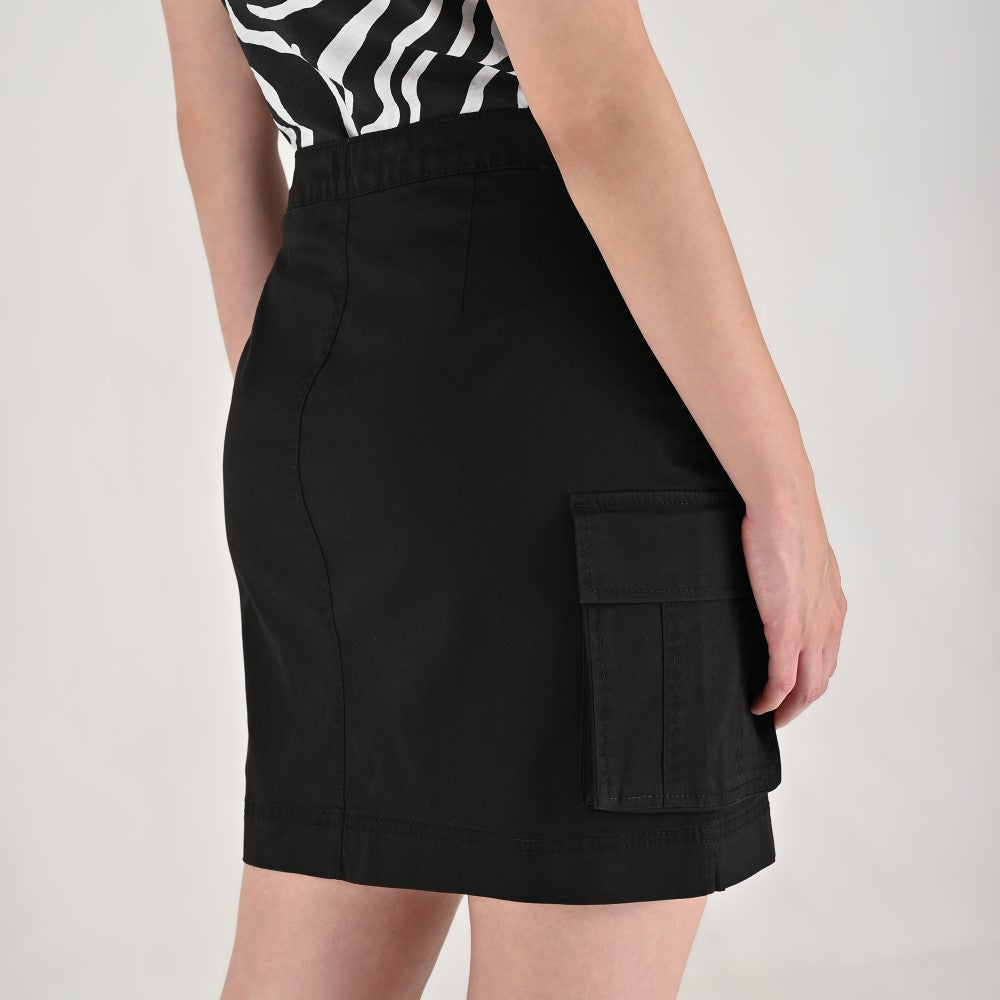 Falda cargo Supply Woman Corta 7276 Negro