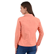 Chamarra Casual Supply Company con botones Mamey