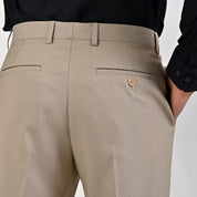 Pantalón de Caballero de Vestir Yale Sin Pinzas Classic Fit 4694 Kaki