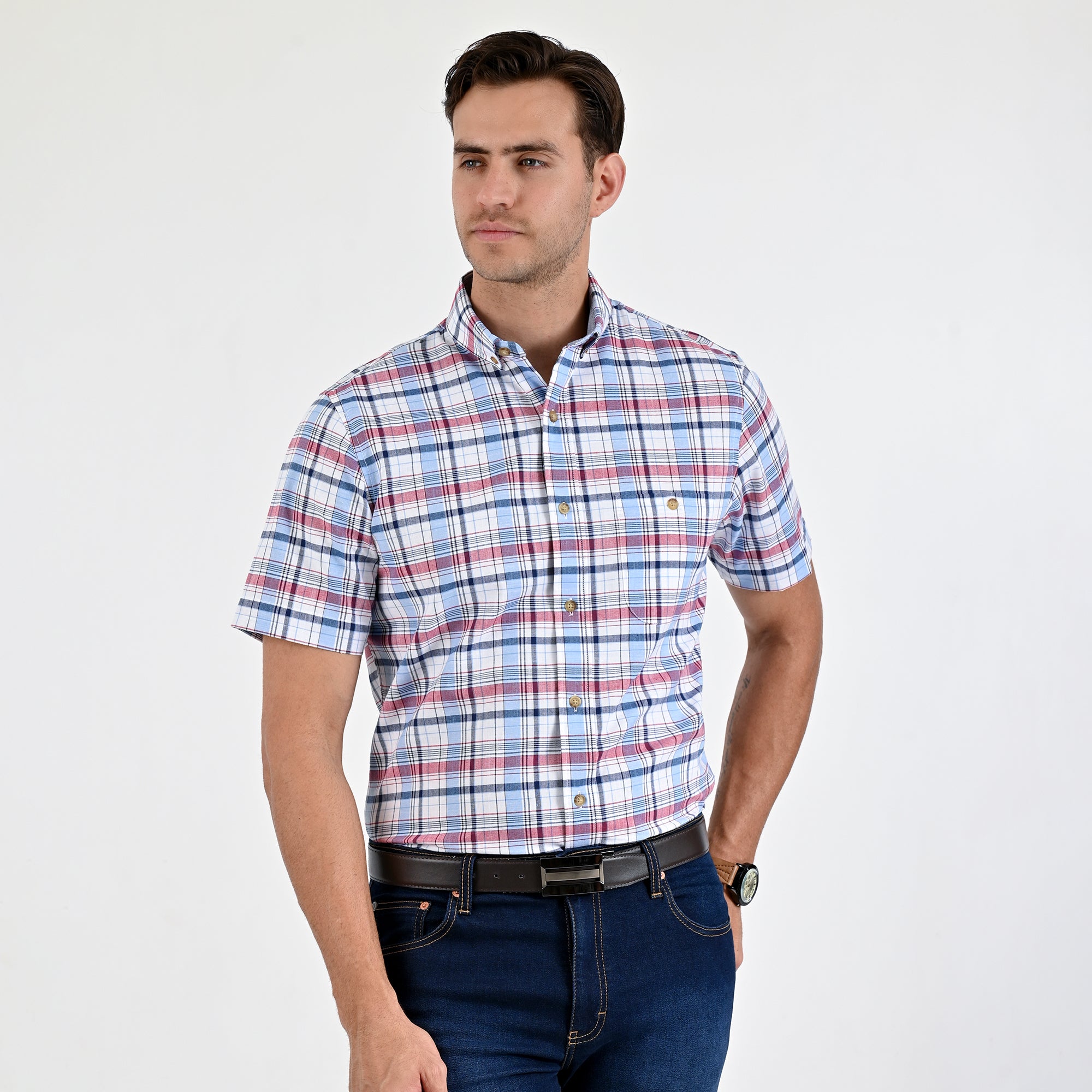 Camisa Yale Para Caballero Manga Corta Regular Fit 5097 Cereza