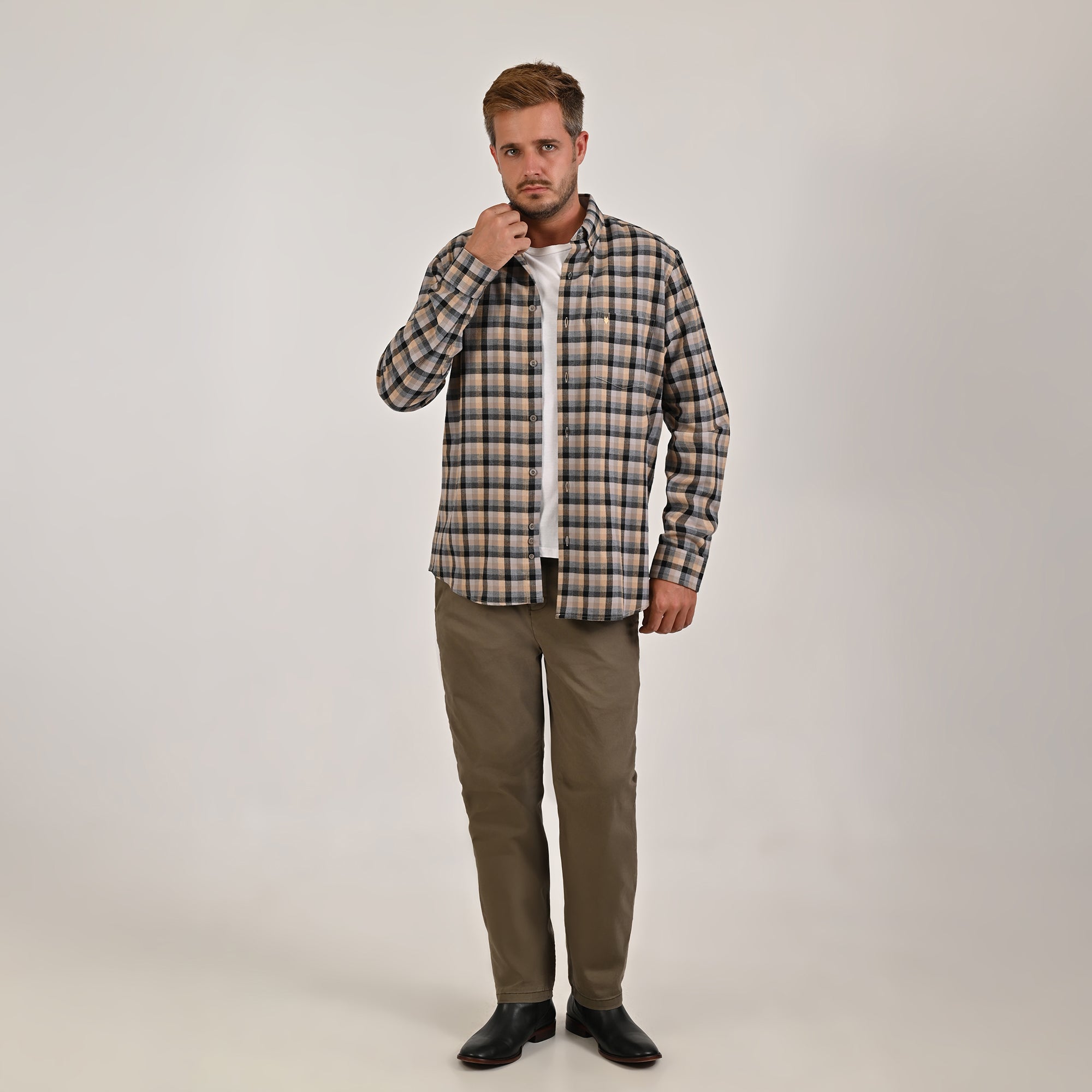 Camisa Yale Para Caballero Manga Larga Regular Fit 4642 Gris