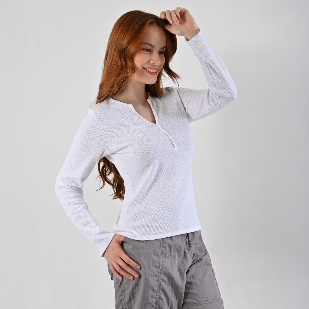 Playera Para Dama Supply Company Manga Larga Cuello Henley Slim Fit B909 Blanco