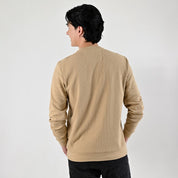 Playera Caballero Supply Company Manga Larga Cuello Henley Slim Fit A909 Beige