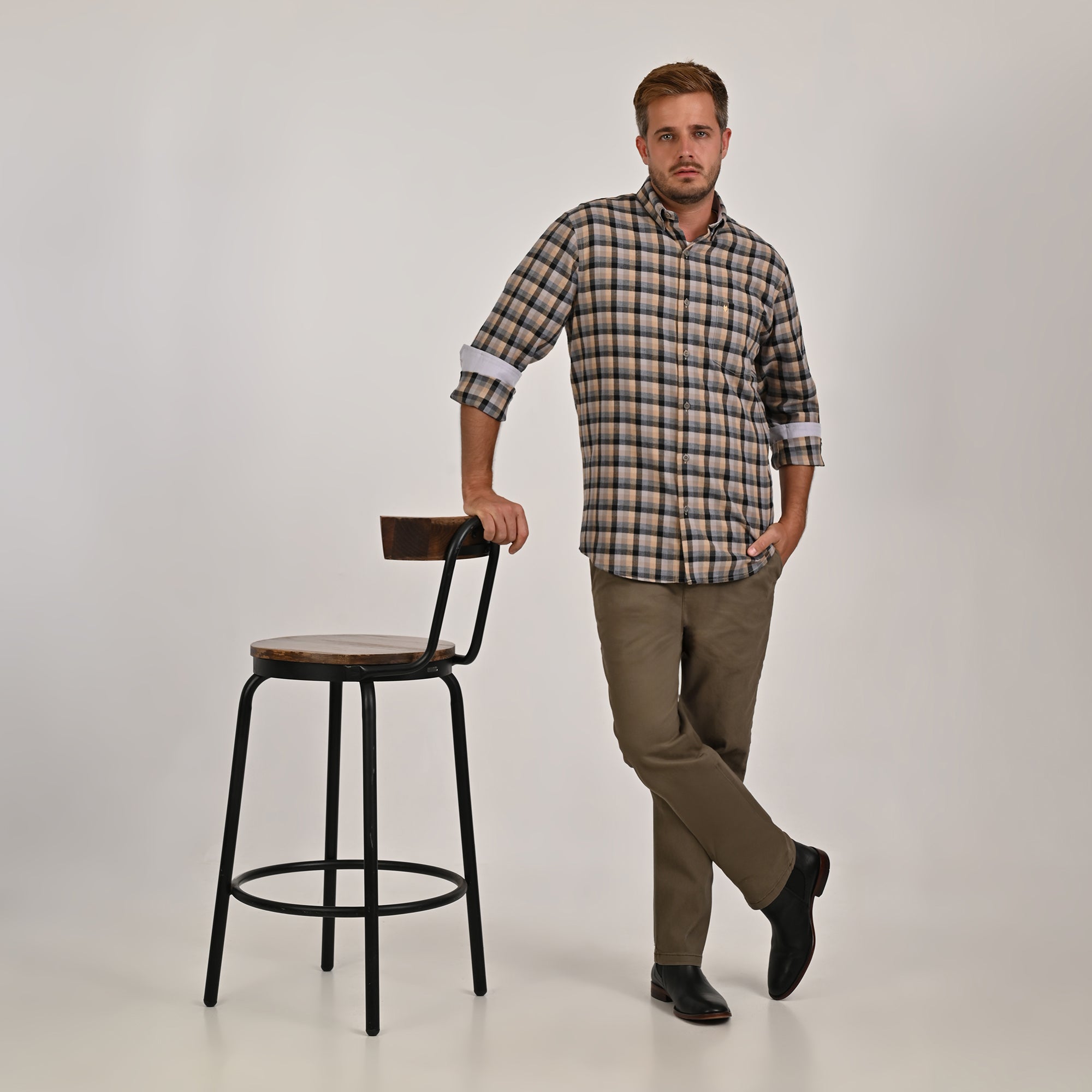 Camisa Yale Para Caballero Manga Larga Regular Fit 4642 Gris