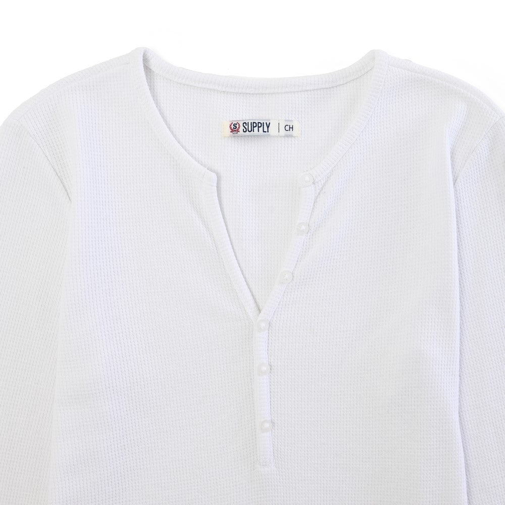 Playera Para Dama Supply Company Manga Larga Cuello Henley Slim Fit B909 Blanco