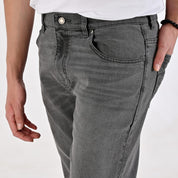 Pantalón de Caballero Mezclilla Supply Company Classic Fit 2944 Gris