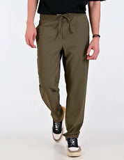 Pantalón de Caballero Jogger Supply Company Slim Fit A444 Verde Botella