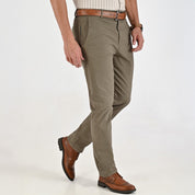 Pantalón Casual Yale Para Caballero Modern Sin Pinzas Slim Fit 5538 Verde Olivo