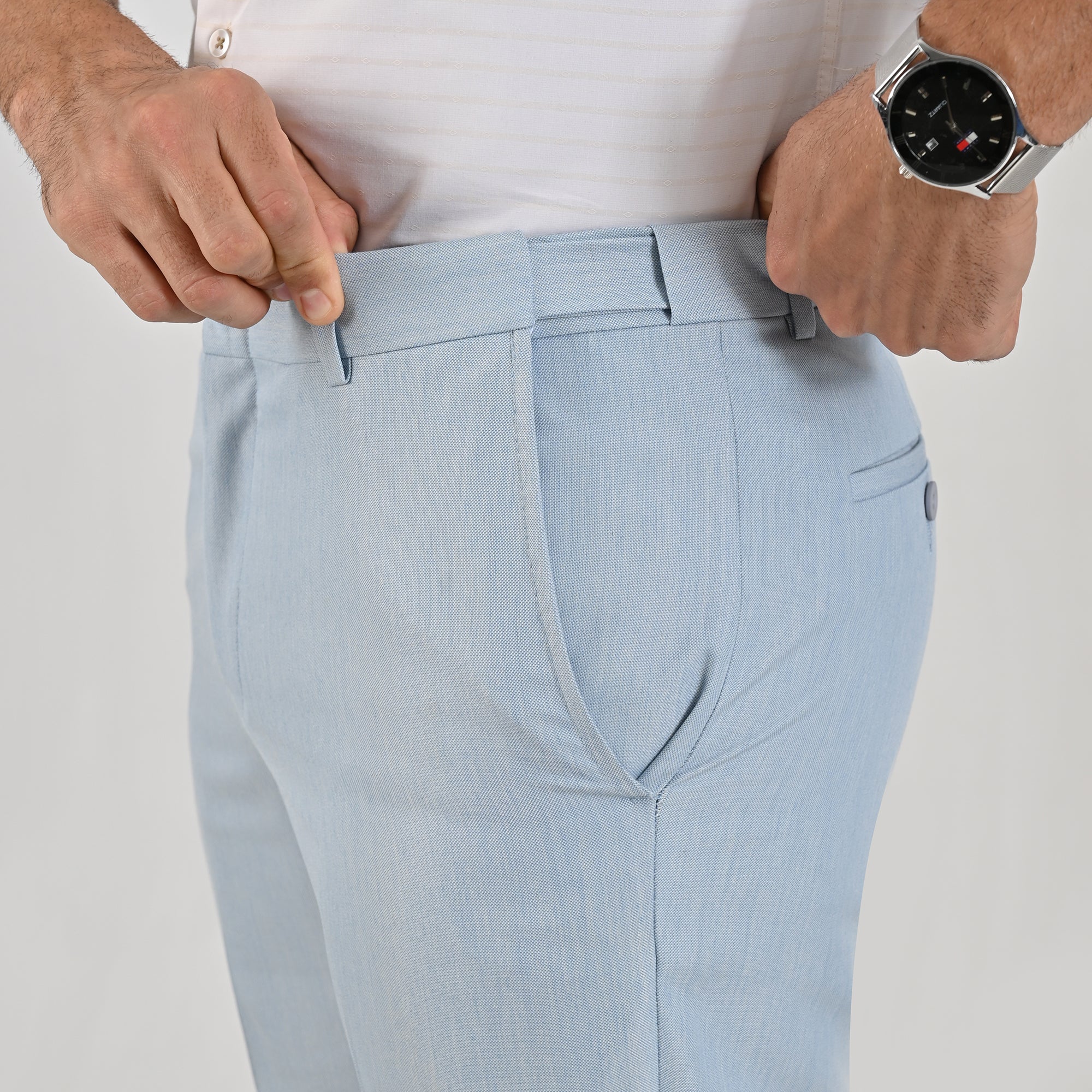 Pantalón de Vestir Yale para Caballero Cintura Ajustable Classic Fit 4703 Azul cielo