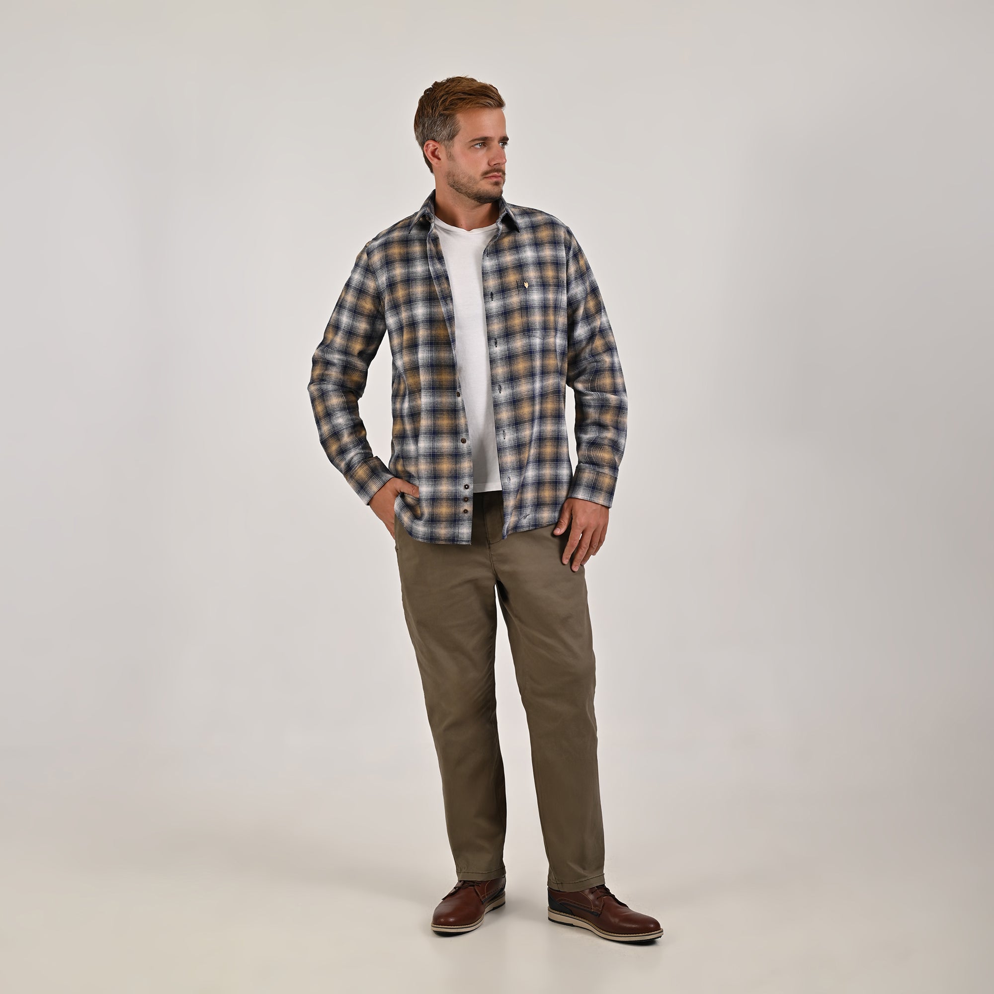 Camisa Yale Para Caballero Manga Larga Regular Fit 4640 Kaki Especial