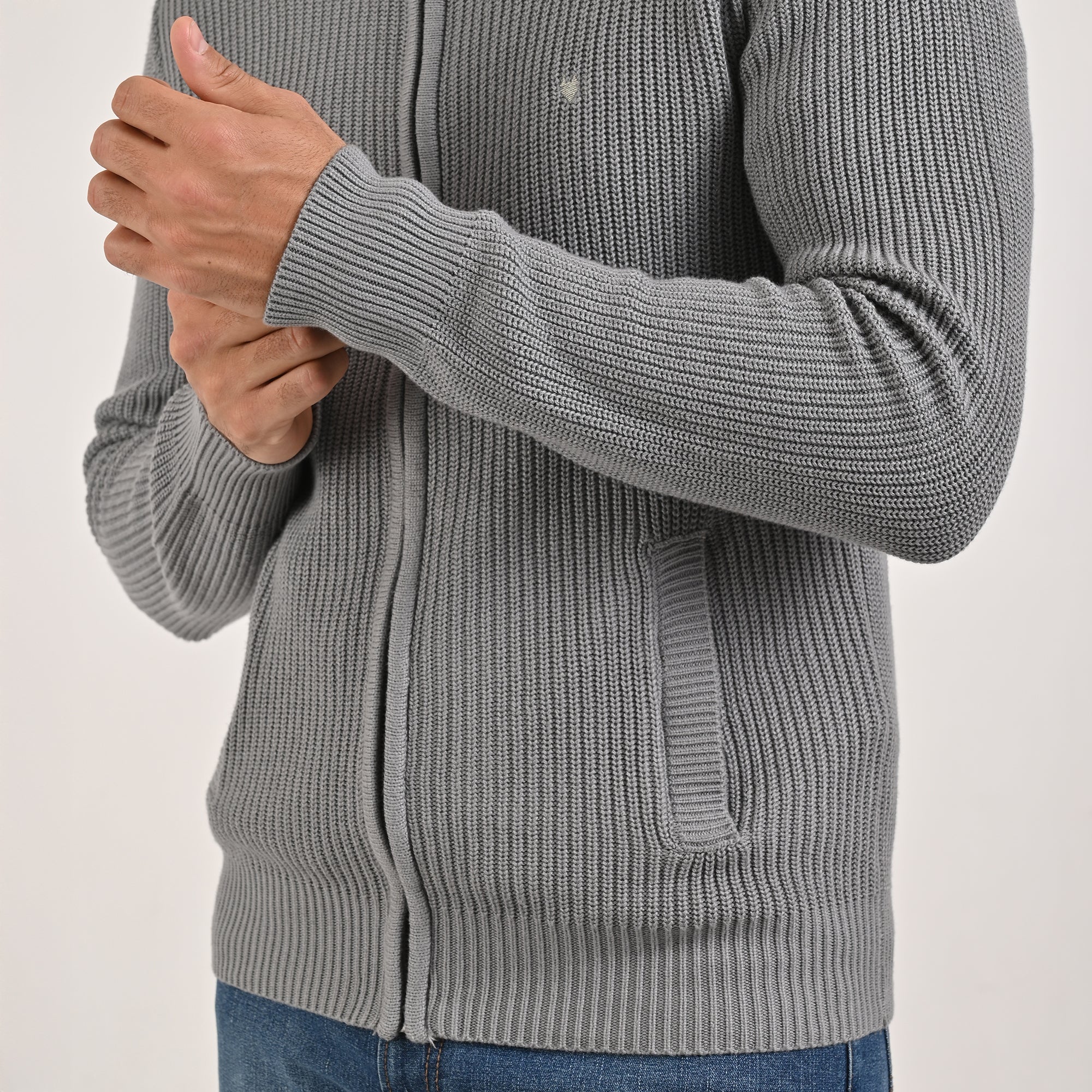 Sweater Yale Para Caballero Cuello Redondo Regular Fit 8100 Gris Medio