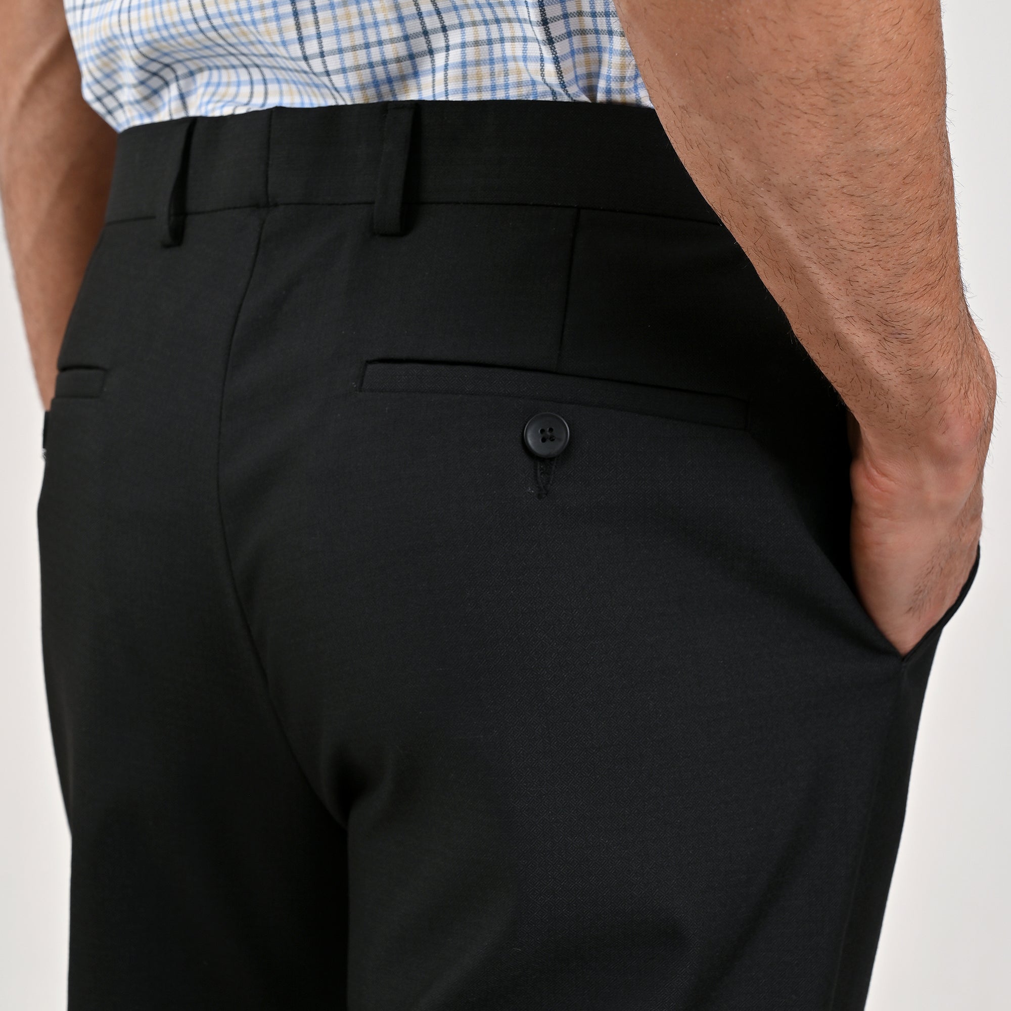 Pantalón de Vestir Yale Para Caballero Modern Sin Pinzas Slim Fit 4734 Negro