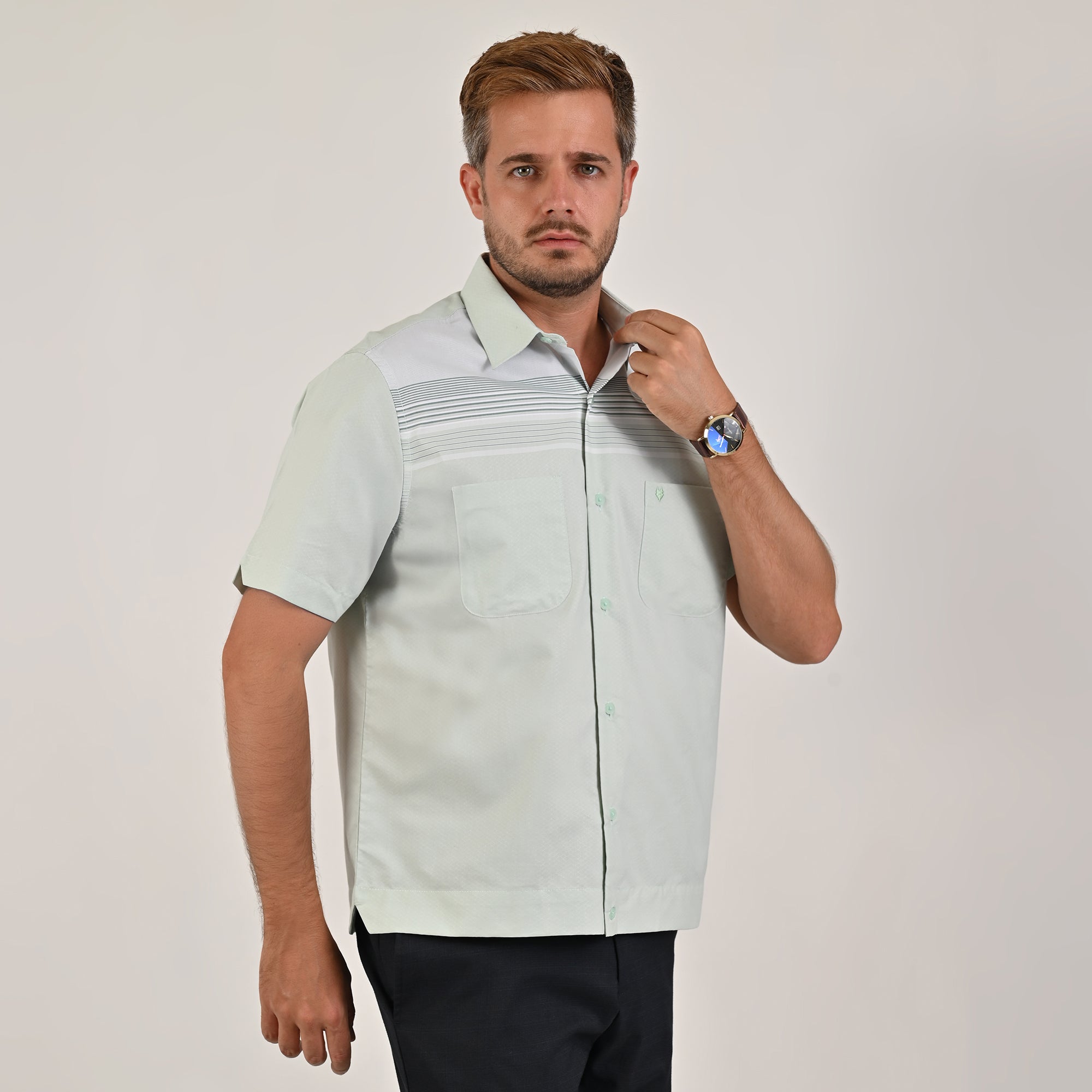 Camisa Yale Para Caballero Chazarilla Manga Corta Classis Fit 4710 Verde Agua