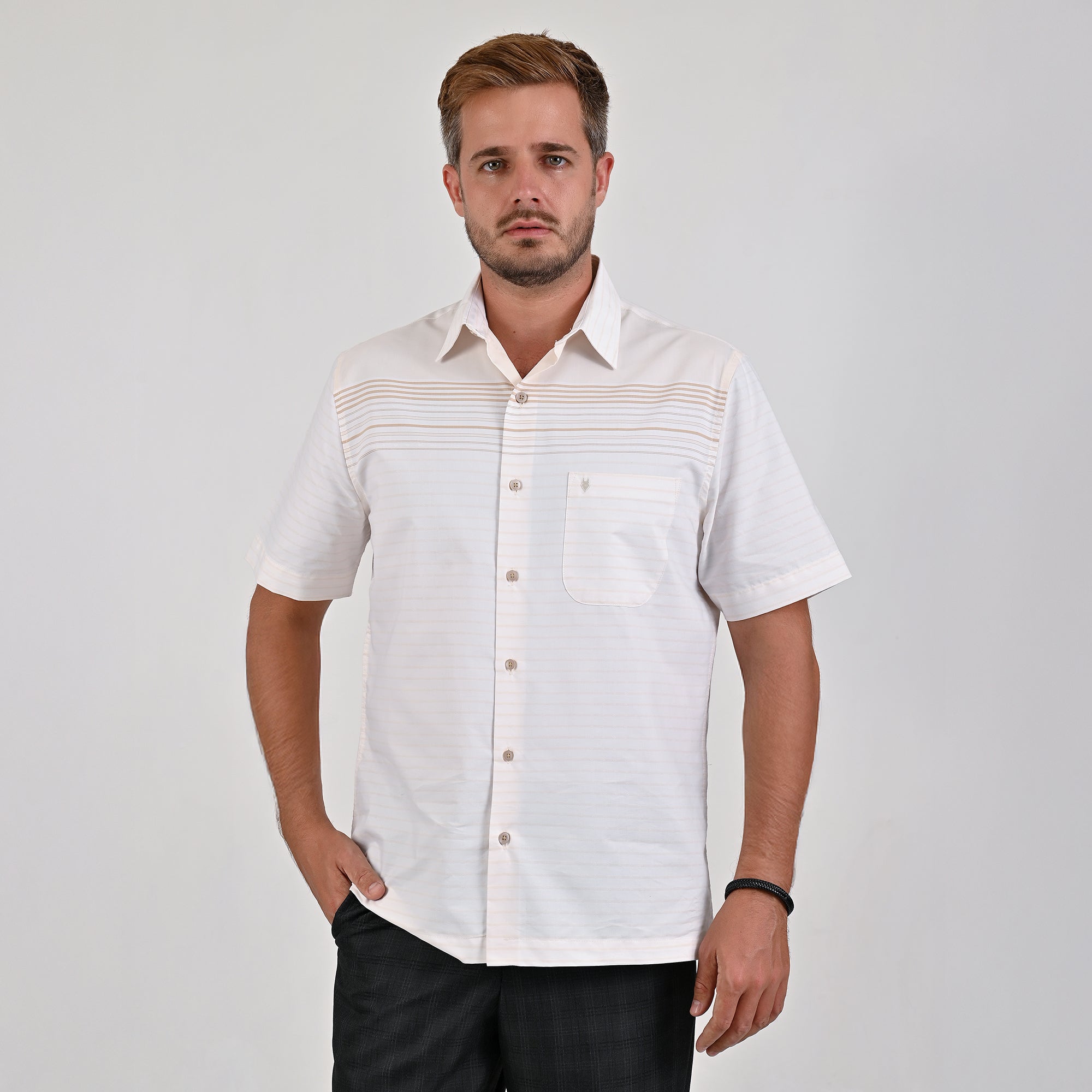 Camisa Yale Para Caballero Cenefa Manga Corta Classic Fit 4713 Beige